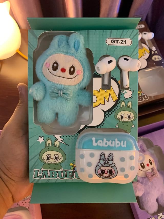 Labubu Gift Box (Labubu Doll + Airpods pro 2 + Labubu Cover)_img_2