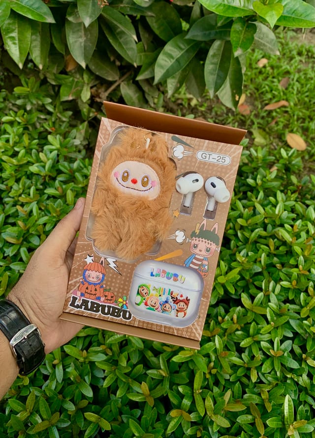 Labubu Gift Box With Airpods Pro 2nd Generation_img_6